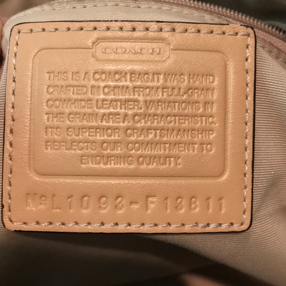 Coach “Hampton” Large Tan Cowhide Leather Satchel - Picture 15 of 16